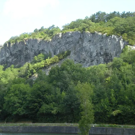 Lovely Mosan Blaimont